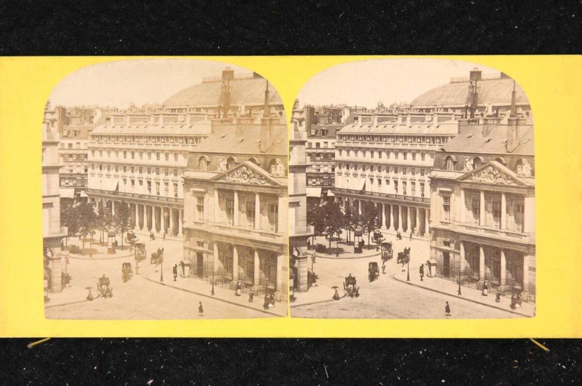 Anonym, Platz vor der  Comédie-Française (auch Théâtre-Français) in Paris, Inv. Nr.: FotoGLV200…