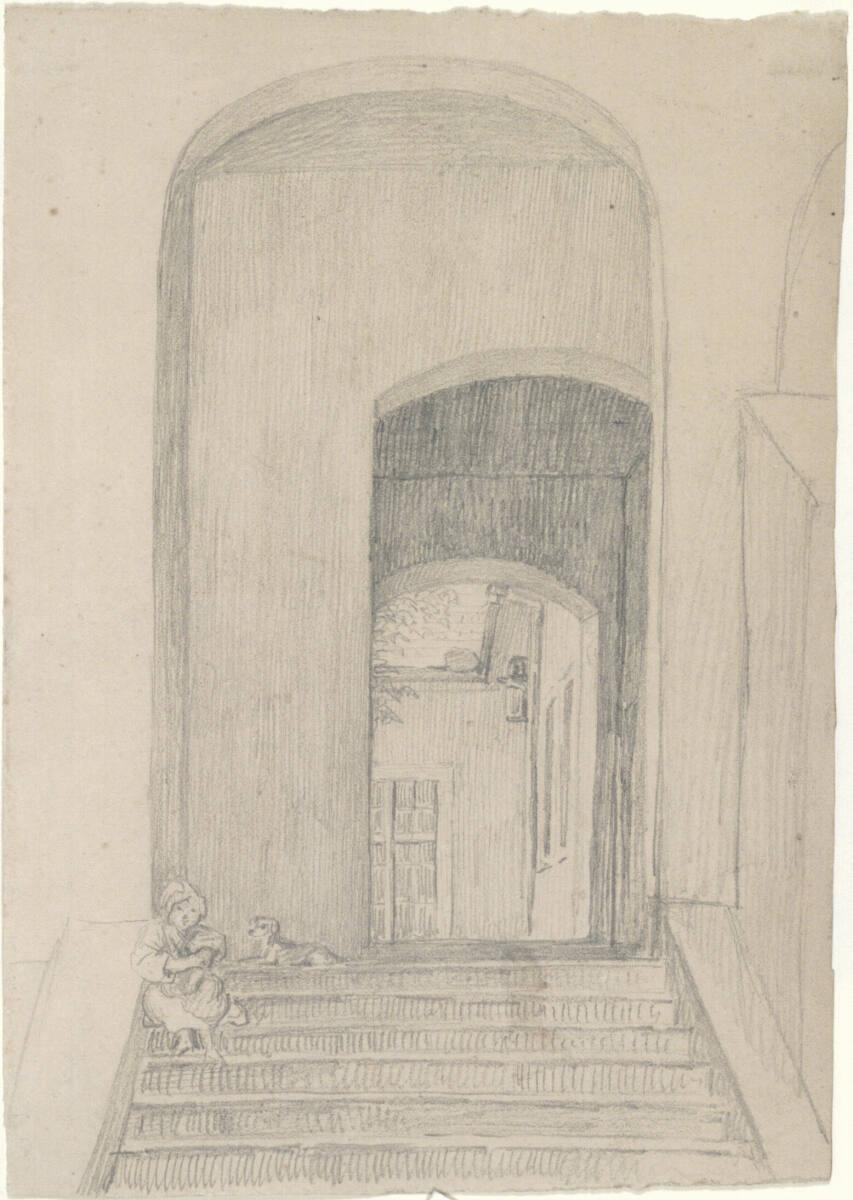 Matthias Rudolf Toma, Blick über Treppen durch ein Tor in einen Innenhof, davor ein sitzendes M…