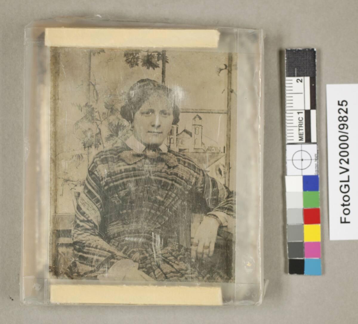 Albin Mutterer, Porträt eines Mädchens, Inv. Nr.: FotoGLV2000/9825