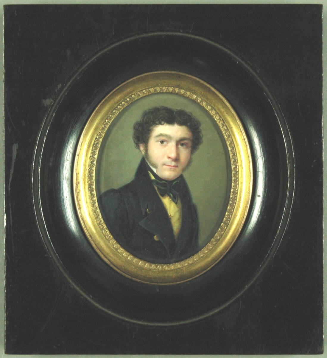 Herr in blauem Rock mit gelber Weste und grüner Krawatte, Josef Raabe, 1806