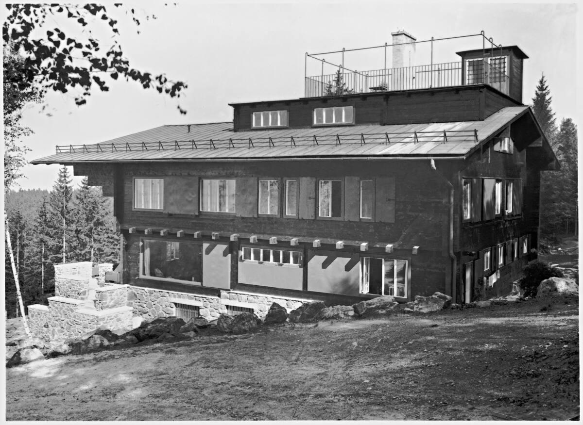 Landhaus Paul Khuner, Kreuzberg 60, Payerbach, Niederösterreich, Ansicht von Südwesten (Schräga…