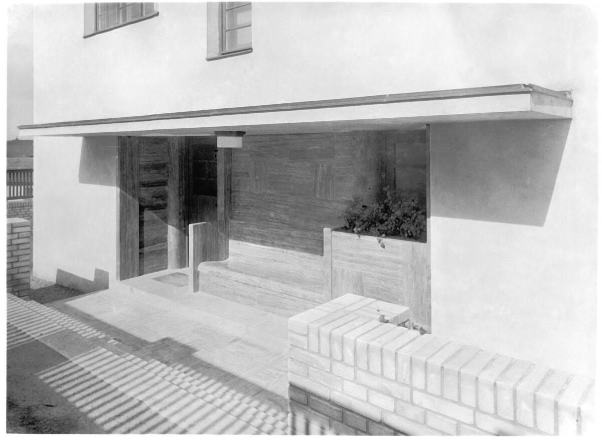 Villa Dr. Ing. Frantisek und Milada Müller, Prag-Stresovice, Nad Hradnim vodojemem 14, Tschechi…