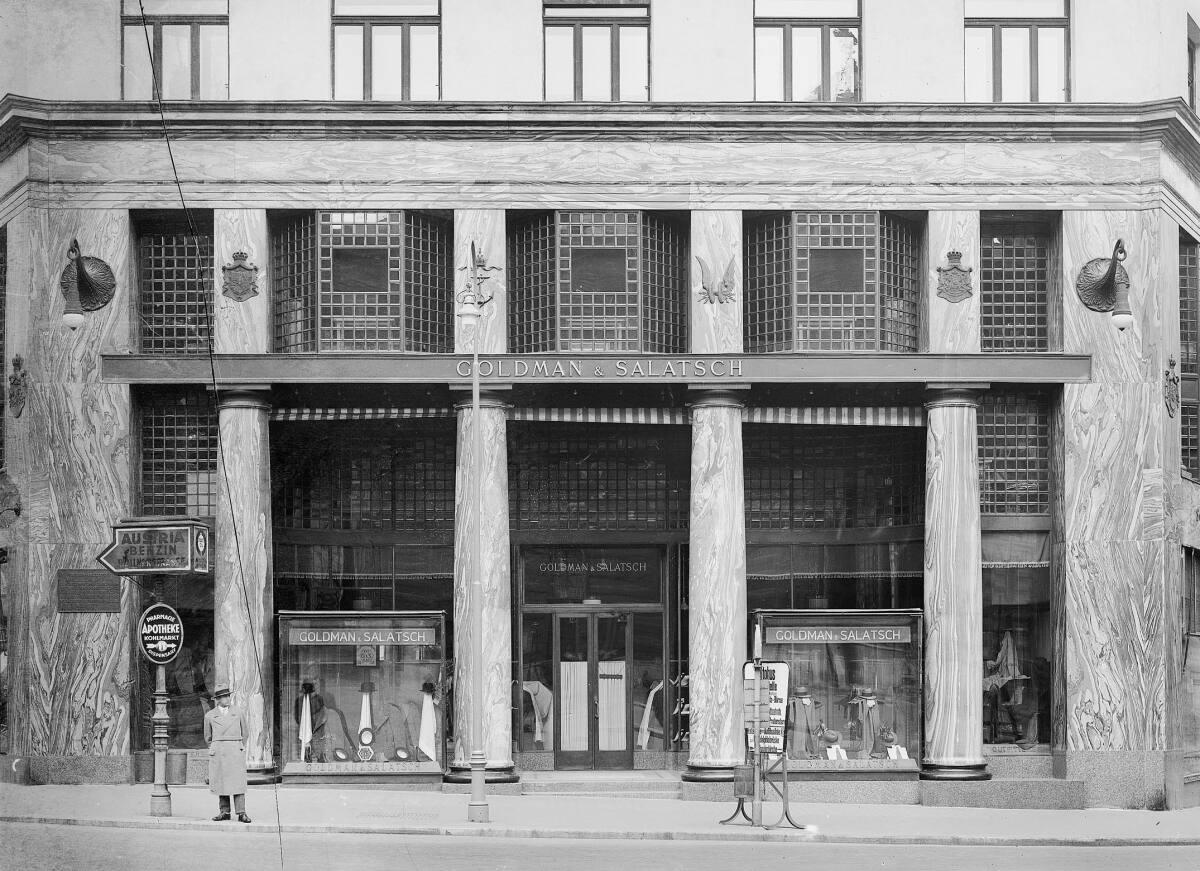 Haus am Michaelerplatz (Geschäftshaus Goldman & Salatsch, Looshaus), Wien I., Michaelerplatz 3,…
