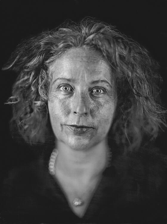 Chuck Close, Aus der Serie "A Couple of Ways of Doing Something": Kiki Smith, Inv. Nr.: DG2006/…