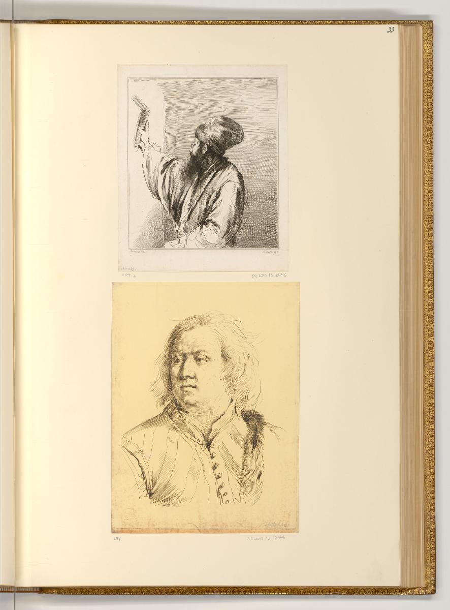 Druckgrafiken von Adam von Bartsch, Bärtiger Mann mit Brille und Mütze auf dem Kopf, der nach e…