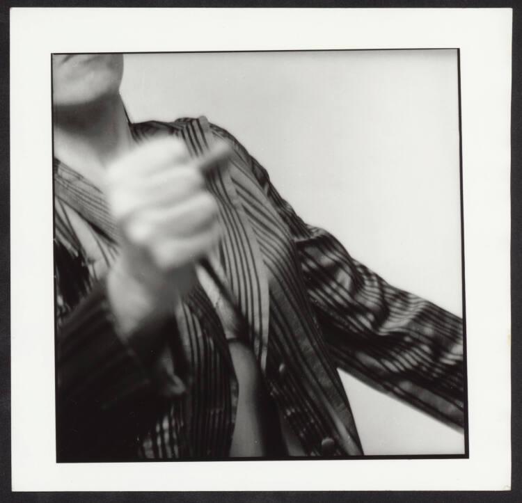 Heidi Harsieber, Ohne Titel ( aus der Serie "Selbstportrait, 10 Variationen"), Inv. Nr.: Foto20…