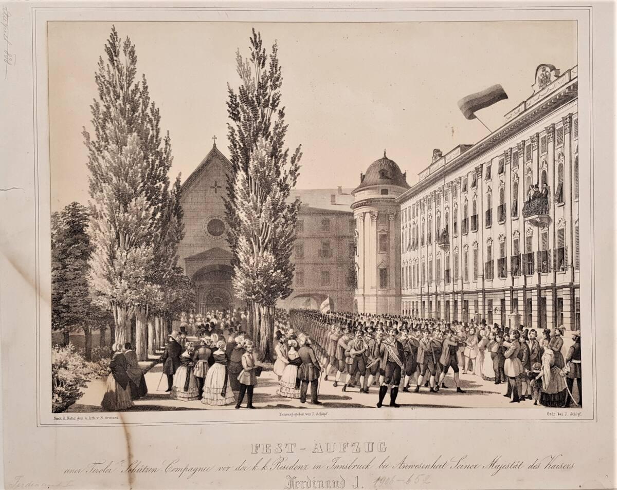 Parade einer Tiroler Schützenkompanie vor Kaiser Ferdinand I. von Österreich in Innsbruck im Ma…