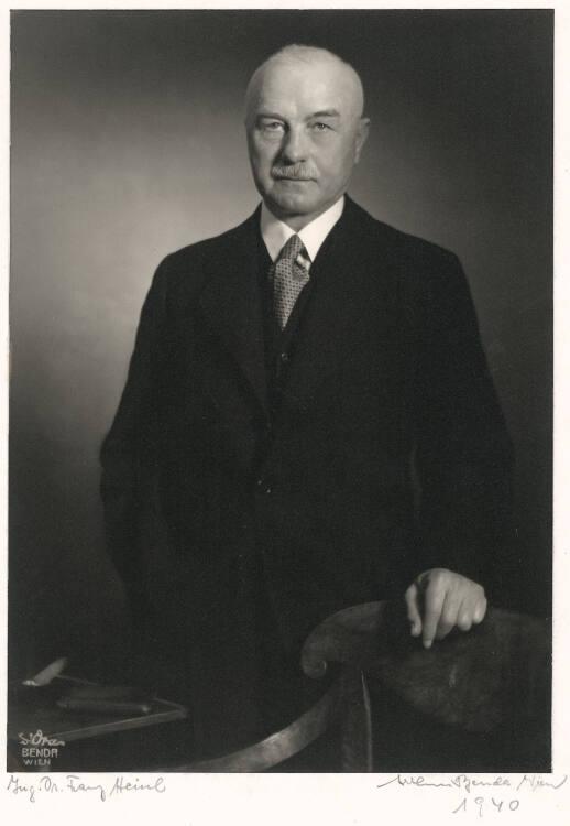 Arthur Benda, Atelier d'Ora Benda, Porträt Ing. Franz Heinl, Inv. Nr.: FotoGLV2000/4019