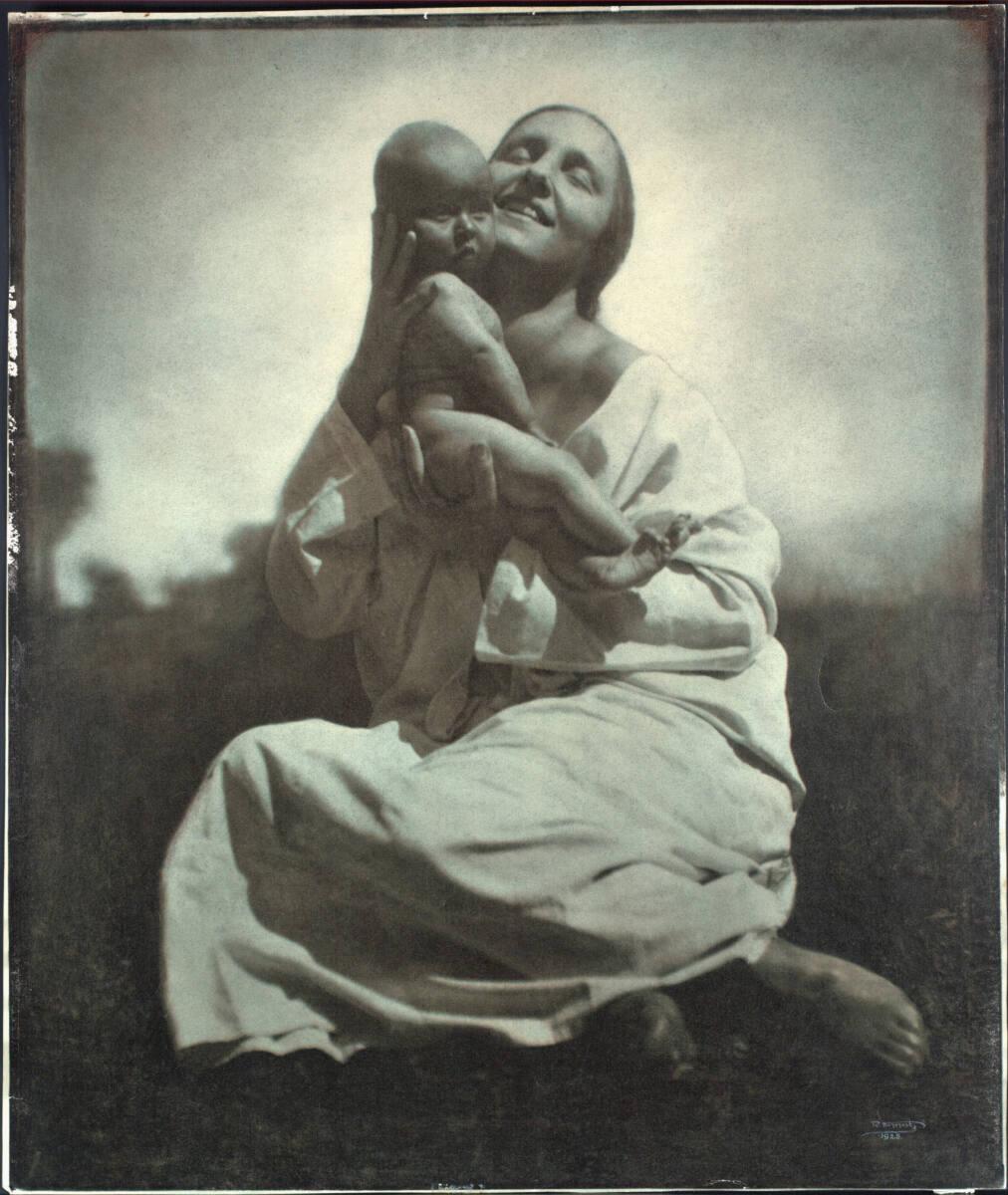 Rudolf Koppitz, Die Mutter, Inv. Nr.: FotoGLV2000/10953