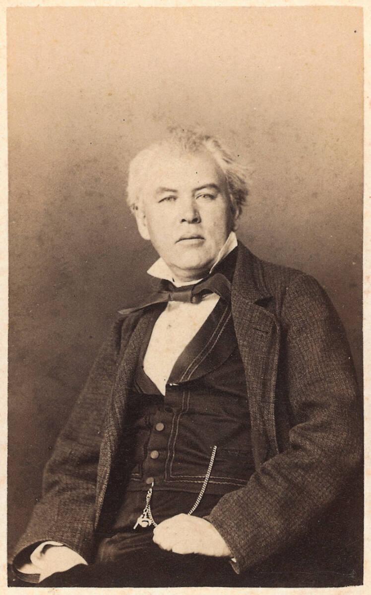 Carl Mahlknecht, Bildnis eines Herrn mit blonden Haaren, halbe Figur, sitzend, Inv. Nr.: FotoGL…